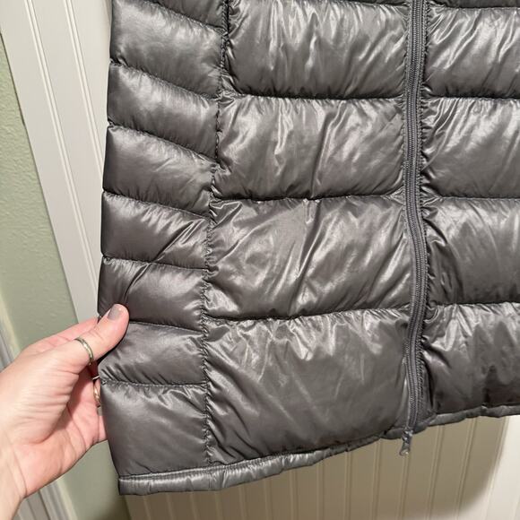 Uniqlo Gray Premium Down Ultra Light Long Coat Size Large - Picture 2 of 7